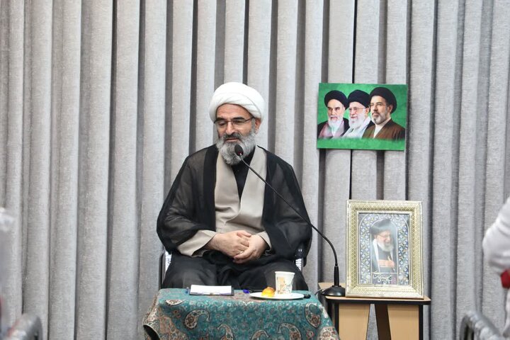 تأکید امام جمعه سمنان بر توجه عمومی به «جنگ روایت‌ها» در خلال جنگ میدانی
