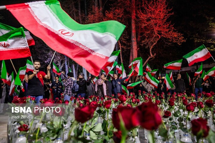 استاد روابط بین‌الملل: آمریکا به دلیل شکست نظامی و راهبردی ناچار به عقب‌نشینی و مذاکره شد