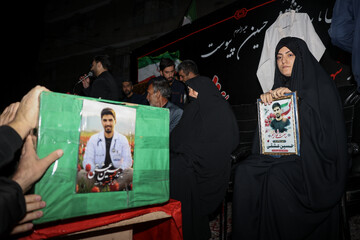 تشییع پیکر مطهر پرستار شهید «حسین عشقی» - مشهد