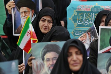 مراسم چهلم امام شهید و گرامیداشت شهدای جنگ رمضان - همدان