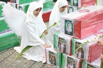 مراسم چهلم امام شهید و گرامیداشت شهدای جنگ رمضان - همدان