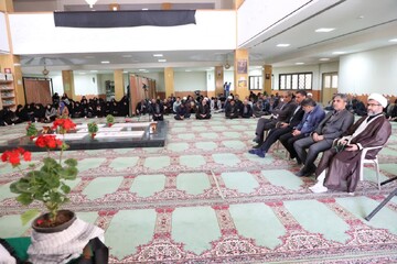 حجت‌الاسلام عسکری: رهبر شهید انقلاب، الگوی ما برای رشد و تعالی آینده کشور است