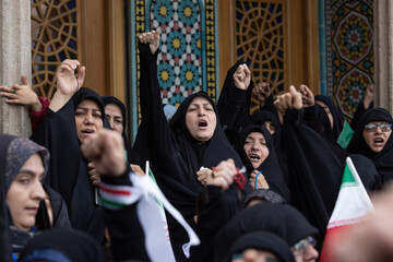 تشییع پیکر 12 شهید تجاوز آمریکایی صهیونی - قم
