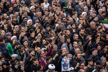 تشییع پیکر 12 شهید تجاوز آمریکایی صهیونی - قم
