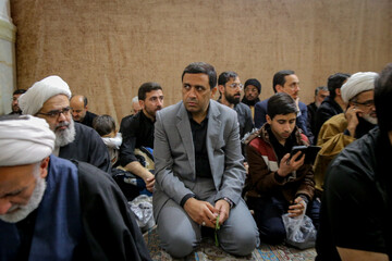 حضور رئیس سازمان نظام مهندسی کشور در مراسم چهلم رهبر شهید - قم