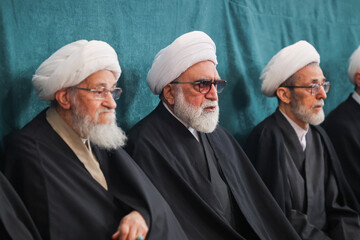 حضور حجت الاسلام و المسلمین احمد مروی، تولیت آستان قدس رضوی در مراسم چهلم رهبر شهید