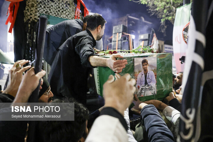 تشییع پیکر مطهر پرستار شهید «حسین عشقی» - مشهد