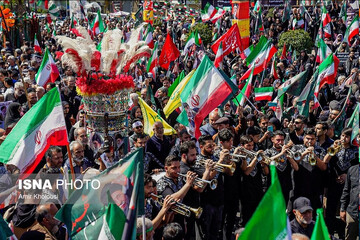 گزارش ایسنا از مراسم اربعین رهبر شهید انقلاب 