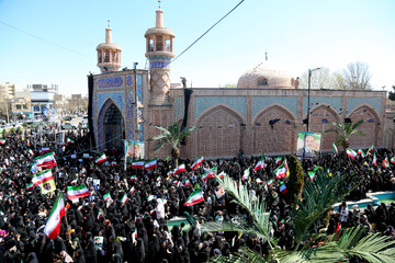اجتماع بانوان اردبیلی در اربعین رهبر شهید انقلاب
