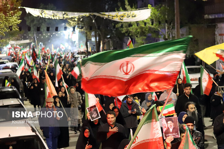 ندیمی: توجه همزمان به معیشت و اطلاع‌رسانی ضرورت‌های اصلی جامعه هستند