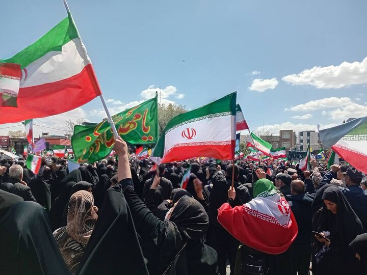 آئین اربعین شهادت رهبر انقلاب در اراک برگزار شد