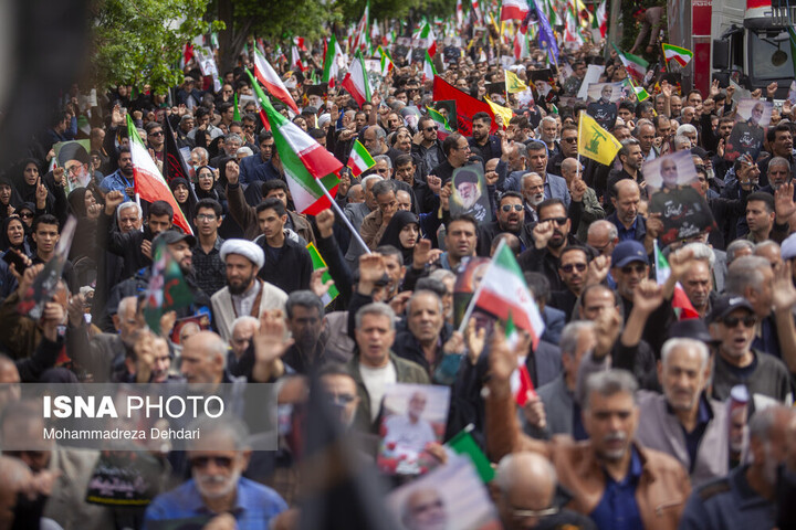 استاد دانشگاه فرهنگیان قزوین: ضلع اصلی قدرت در ایران، ملت آگاه و مسئول هستند