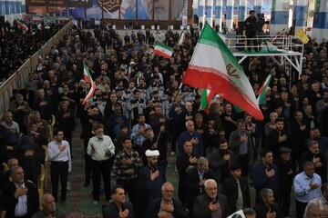 مراسم چهلم امام شهید با حضور پرشور مردم کرمان برگزار شد