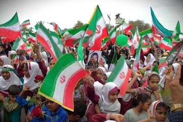 چهلمین روز شهادت دانش‌آموزان مدرسه شجره طیبه - میناب