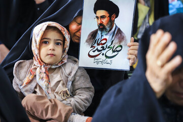 مراسم اربعین شهادت رهبر شهید انقلاب اسلامی و پاسداشت و تکریم مقام والای شهدای عزیز جنگ رمضان - کرمان