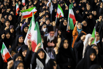 مراسم اربعین شهادت رهبر شهید انقلاب اسلامی و پاسداشت و تکریم مقام والای شهدای عزیز جنگ رمضان - کرمان