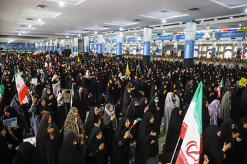 مراسم اربعین شهادت رهبر شهید انقلاب اسلامی و پاسداشت و تکریم مقام والای شهدای عزیز جنگ رمضان - کرمان