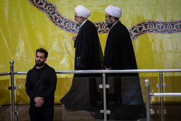 نماز جمعه تهران در مرقد امام خمینی(ره)