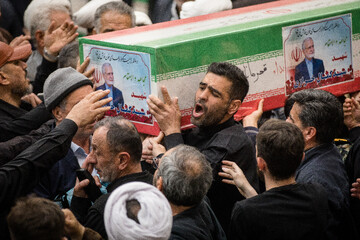 نماز جمعه تهران در مرقد امام خمینی(ره)