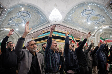 نماز جمعه تهران در مرقد امام خمینی(ره)