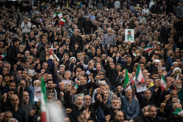 نماز جمعه تهران در مرقد امام خمینی(ره)