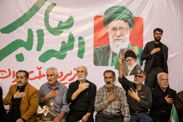 نماز جمعه تهران در مرقد امام خمینی(ره)