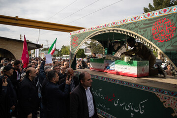 مراسم خاکسپاری شهید کمال خرازی