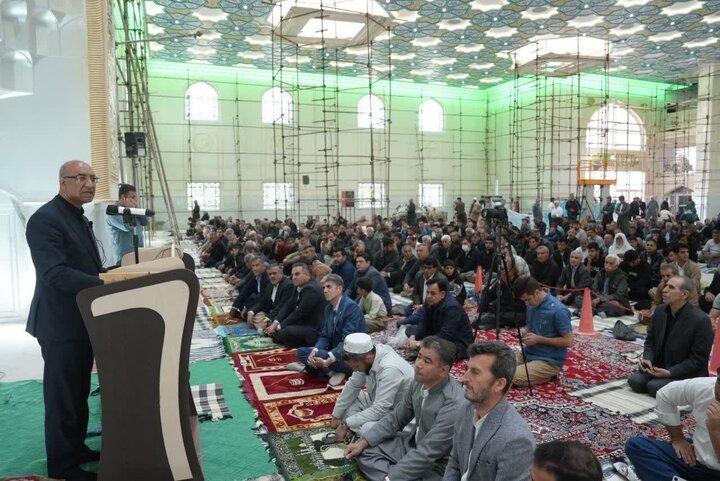 استاندار کرمانشاه: امنیت و اقتدار امروز کشور مرهون وحدت اقوام و مذاهب ایرانی است