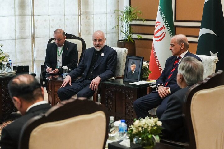 دیدار هیات مذاکره‌کننده ایران با نخست‌وزیر پاکستان