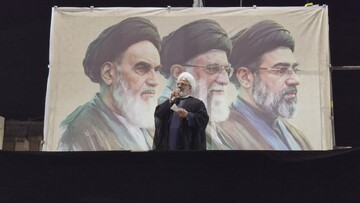 استقامت، اطاعت از رهبری و وحدت؛ کلیدهای پیروزی حق بر باطل