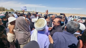 استاندار سیستان‌ و بلوچستان: هیچ دستگاهی حق ندارد درباره مسائل آب، خبر کذب دهد