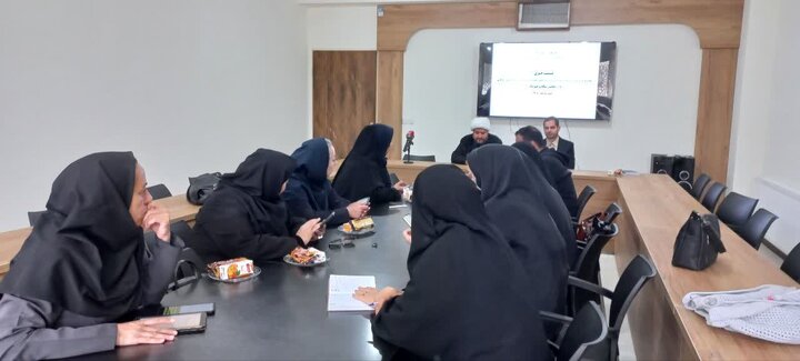 آماده‌باش ۳۰۰ مسجد استان مرکزی برای پشتیبانی از جنگ/ تشکیل قرارگاه مسجد در استان