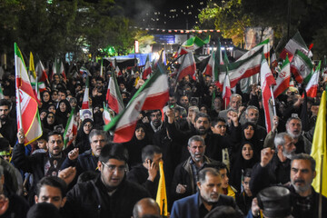 مراسم یادبود شهدای دانش آموز و معلم میناب - سمنان
