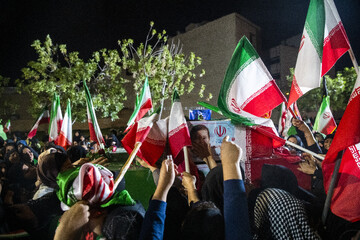 مراسم وداع با پیکر مطهر خانواده پنج نفره،نبی‌زاده - شیراز