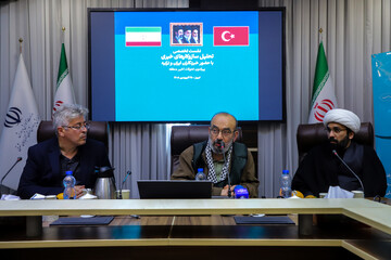 نورالدین شیرین، مدیر قدس تی وی در کاروان ۷۲ نفری خبرنگاران ترکیه در مسیر همبستگی - تبریز