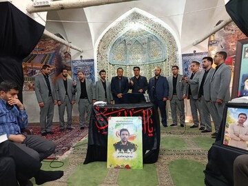 تلاوت سرخ به یاد قاری ورزشکار شهید در شیراز/ راه «سیدداوود» از حنجره پسر گذشت