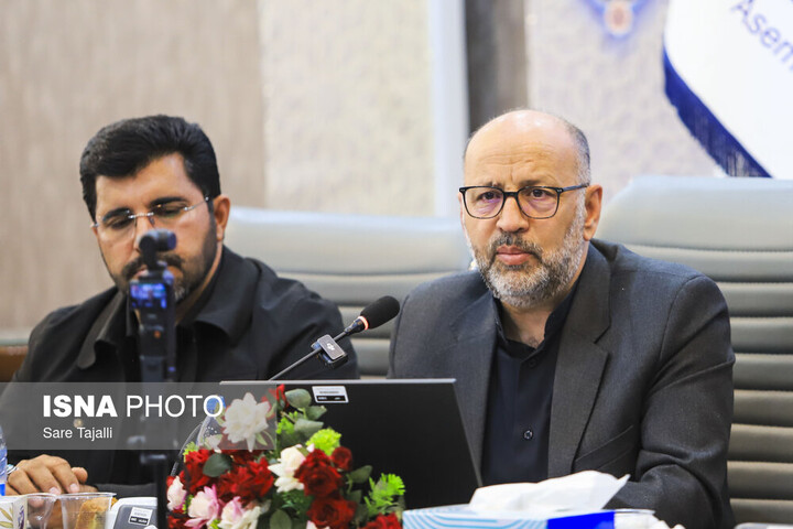 معاون وزیر اقتصاد: اداره کشور در پساجنگ باید تغییر کند/ کرمان پایلوت تفویض اختیارات شود