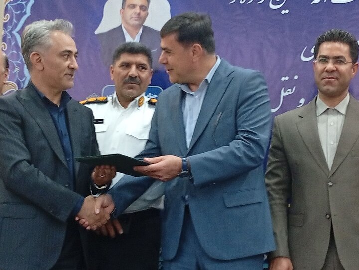 شاخص جنوب کرمان در راههای روستایی بسیار پایین است/ اولویت با تکمیل پروژههای نیمهتمام