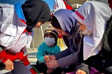 ارائه ۹۷ هزار نسخه دارویی و ۴ هزار دوز واکسن حجاج کردستان/ گزارش یک‌ساله هلال‌احمر استان