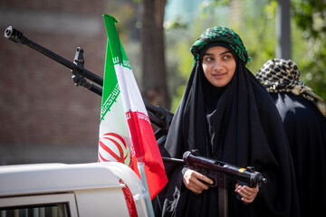 رزمایش بزرگ «دختران جان‌فدای ایران»