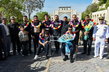 شیراز دریادلان «دنا» را به آغوش کشید/ بازگشت شاهدان زنده یک حماسه