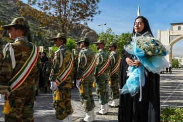 بازگشت ۹ دریادل ناو دنا به شیراز