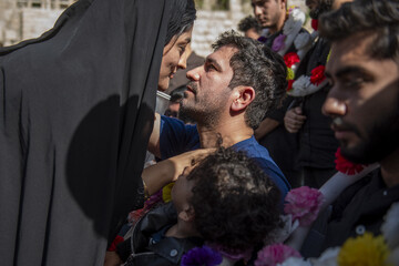 بازگشت ۹ دریادل ناو دنا به شیراز