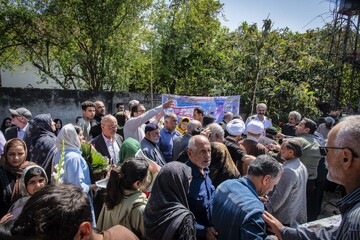 مراسم استقبال از «قهرمان بازمانده ناوشکن دنا»