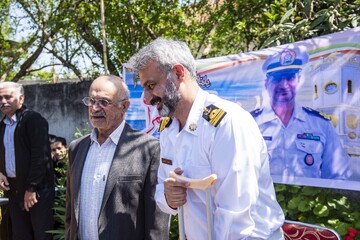 مراسم استقبال از «قهرمان بازمانده ناوشکن دنا»