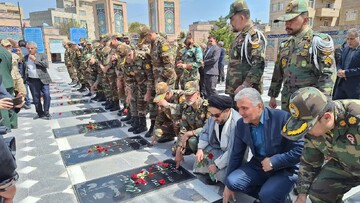 خون پاک شهدای ارتش، سرمایه‌ ماندگارِ اقتدار و امنیت این سرزمین است