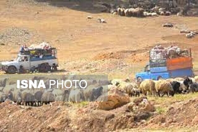 کوچ ۴۰۰ خانوار عشایر منطقه سیستان به مقاصد درون‌ و برون استانی