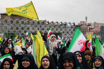 اجتماع دختران آرمانی