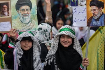 اجتماع دختران آرمانی