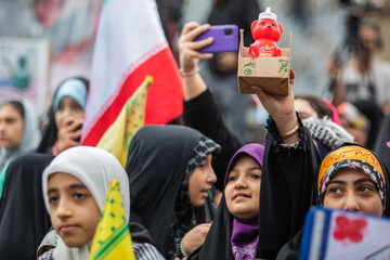 اجتماع دختران آرمانی